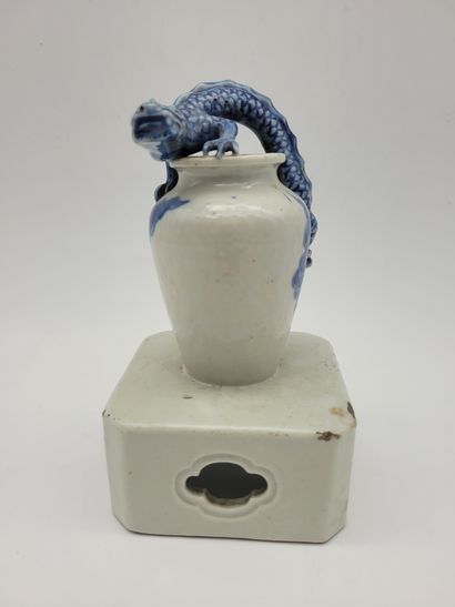 Small porcelain vase with blue-white decoration...