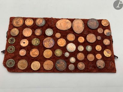 null Ensemble de 164 monnaies et jetons principalement en cuivre, XIXe siècle.

Présentée...