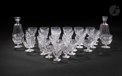 null Baccarat, modèle Talleyrand.
Partie de service de verres comprenant : 12 verres...