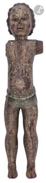  Grand Enfant Jésus en bois sculpté en ronde-bosse et polychromé. Indo-portugais,...