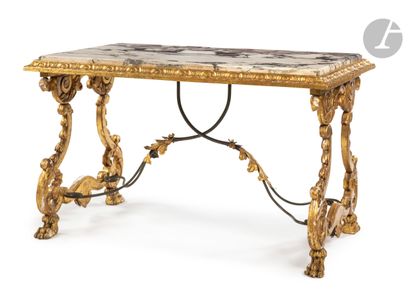  Table-console en bois doré, tôle dorée, fer forgé et marbre brèche violette, à deux...