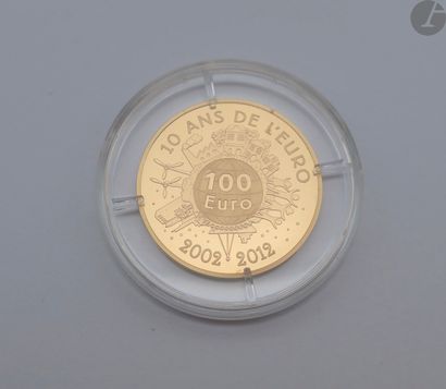  1 pièce en or (22K) 100 Euro. Monnaie de Paris. Type Semeuse 2012. Poids: 17 g 
Diamètre...
