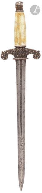  Dagger {CR}Bone handle, cast iron mount...