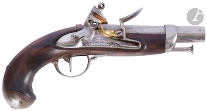 null 
Pistolet à silex de gendarmerie modèle 1816. {CR}Canon rond, à pans au tonnerre,...