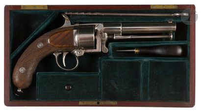  Beau revolver Devisme modèle 1858-1859 de luxe, 6 coups, calibre 12 mm à percussion...