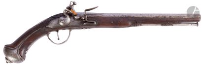  Flintlock pommel gun. {CR}Long round barrel with flats on the top and thunder (shortened)....