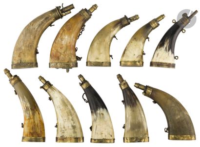 Set of 10 clear and marbled flattened horn...