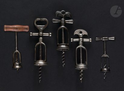 null Attributed to JEAN-PAUL COVILLE

Three corkscrews with double helix in iron,...