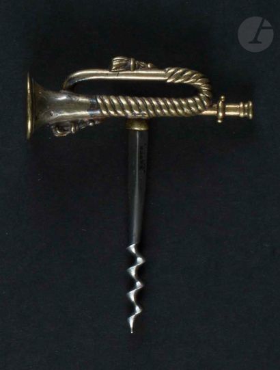 null GAGNEPAIN

Simple corkscrew in bronze, the handle forming a trumpet.

Marked...