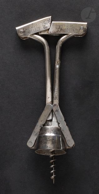 Double lever corkscrew in nickel-plated metal...