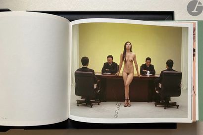 null [Un livre - Une (des) photographie(s)]
YONG, XU [Signed]
Yu Na.
Éditions Bessard,...