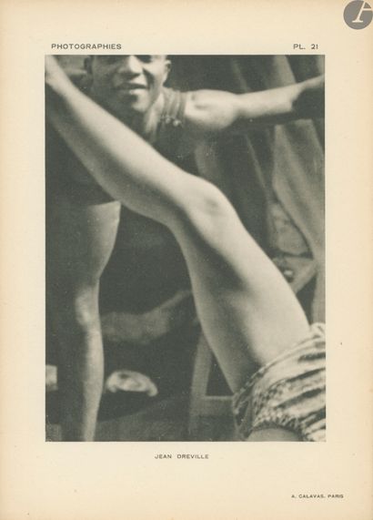 null BOST, PIERRE (1901-1975
)Modern photographs.
Librairie des Arts Décoratifs -...