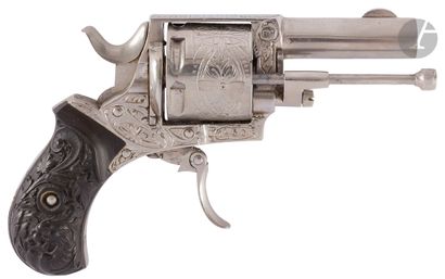 Revolver British Bulldog, six coups, calibre...
