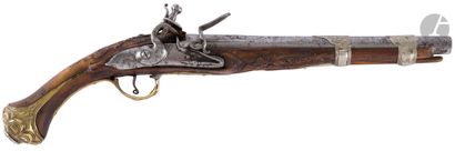 Flintlock pistol for the Orient. Round barrel...