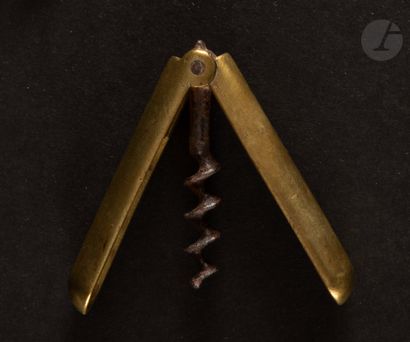 MENNERET

Folding pocket corkscrew with two...