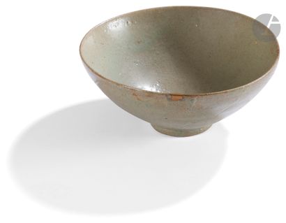 Celadon porcelain bowl, Korea, Goryeo period,...