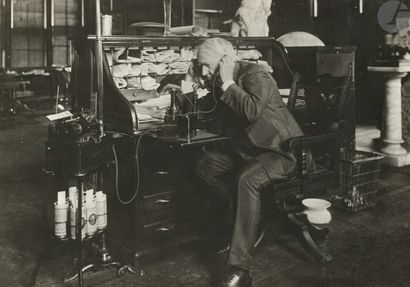 null Unidentified photographerThomas
Edison, c. 1910.
Electric experiment. Model...