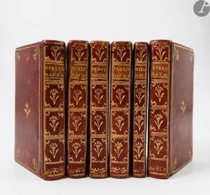null BIBLE.
Biblia sacra Vulgatæ editionis.
Cologne : Jacobum Naulæum, 1679. — 6...