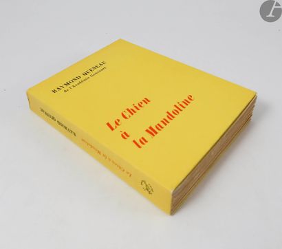 null QUENEAU (Raymond).
Le Chien à la Mandoline.
Paris : Nrf, Le Point du jour, [1965]....