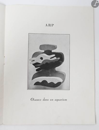 null [SURRÉALISME].
La Peinture surréaliste.
Paris : Galerie Pierre, 1925. — Plaquette...