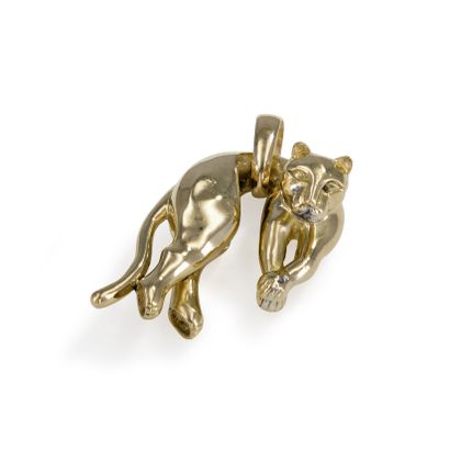 null Panther pendant in 18K (750) gold. Height: 6 cm approximately. Gross weight:...