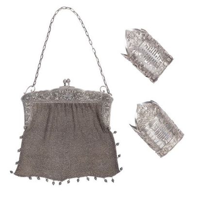 null Lot including a silver mesh bag and a pair of silver cuffs filigree, Asian work....