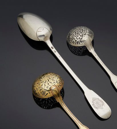 null CAEN 1773 - 1774
Stew spoon in silver, engraved on the spatula of a mavelot.
Master...