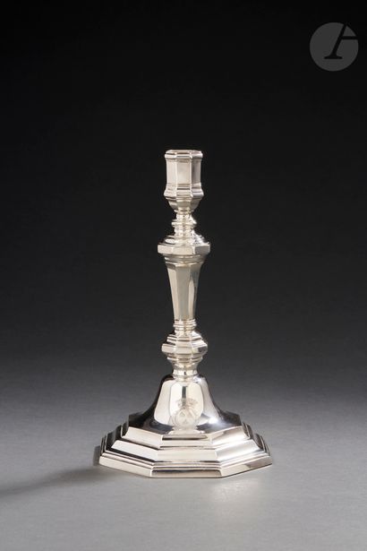 null LAVAL 1740 - 1742
Silver candlestick, octagonal model in recall on the various...