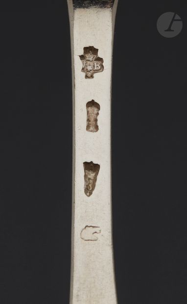 null LIMOGES 1784 - 1789
Twelve silver cutlery uniplat model in suite, engraved with...
