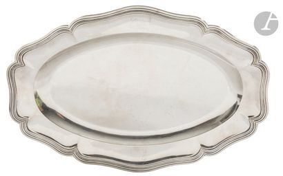 Silver presentation dish of oval shape, molded...