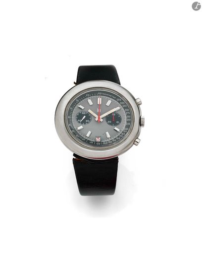null 
LIP. SAUCER" CHRONOGRAPH. REF. 42673. Mid-1970s{CR}Steel pilot's wristwatch...