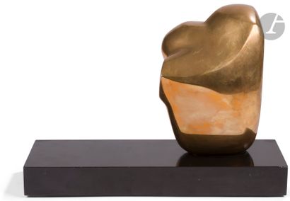 null Émile GILIOLI (1911-1977)
The Sulamite [1949] 
Proof in polished bronze and...
