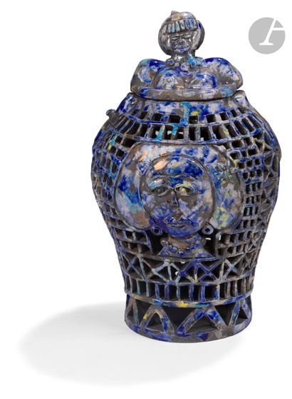 null Xavier JOUANNET (born in 1983
)Face of womanPot
covered openwork in polychrome...