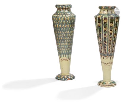 null Hauts vases pouvant former paire, Tunisie, Nabeul, De Verclos, 1920-50
Hauts...
