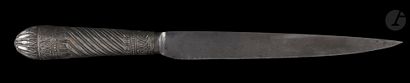 null Kard dagger, India, 19th century
Single-edged straight blade in damascus steel,...