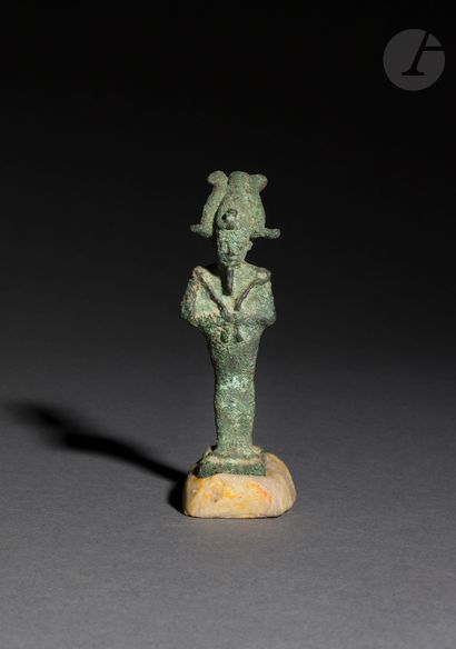 null Statuette representing the god Osiris 
Bronze.
Egypt, Late Period (664-332 B.C.).
Height...