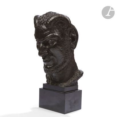 null LUCIEN GIBERT (1904-1988
)Head of faunSculpture-mask
. Proof in bronze with...