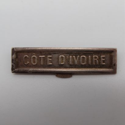 null 
FRANCE

COLONIAL MEDAL (1893)

Clasp "COTE D'IVOIRE".

Marked boar's head and...