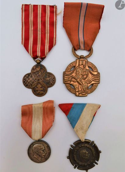 WOUNDED 
PRISONERS
MEDALS 
and MISCELLANEOUS...
