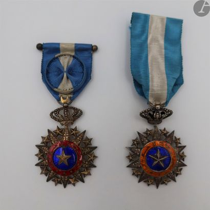 null TADJOURAHORDRE
OF NICHAN EL ANOUAR, created in 1887. 
- Officer's star in silver,...