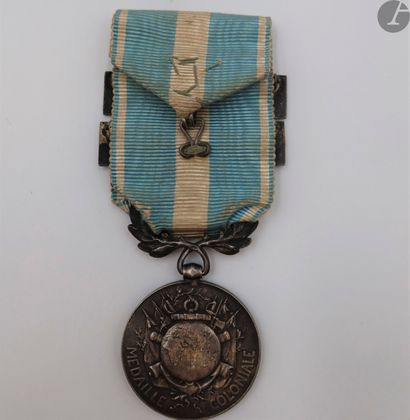 null FRANCE
MÉDAILLE COLONIALE (1893)
Médaille coloniale du 1er type par Lemaire.
En...