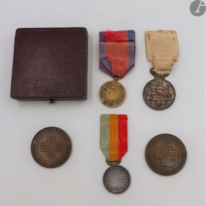 null 
Four medals: 
- medal of the Society of Rescuers of Saône et Loire, Second...