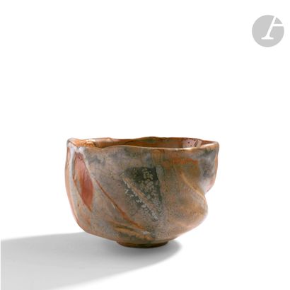 null Pascal GEOFFROY (France, born 1951) 
Bowl in stoneware "shino" with the cracked...