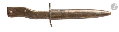 null GERMANY
Ersatz
bayonet
said 1916.
iron handle and scabbard (missing). Blade...