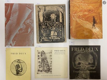 null Ensemble de 13 ouvrages monographiques et catalogues d'exposition : 

- Ricardo...