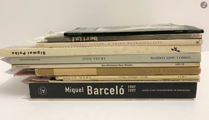 null Ensemble de 13 ouvrages monographiques et catalogues d'exposition : 

- Ricardo...