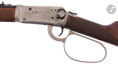 null Carabine Winchester 94 « John Wayne Commémorative », calibre 32-40.
Finition...