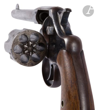 null Revolver Colt New Army 1901, six coups, calibre 38 Long Colt DA.
Canon rond,...