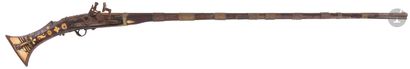 null North African flintlock rifle called "Moukalah".
Long round barrel reinforced...