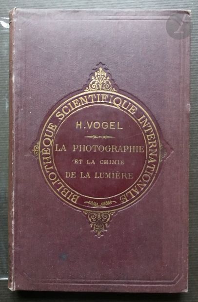 null VOGEL, Hermann Wilhelm (1834-1898)
La Photographie et la Chimie de la Lumière.
Librairie...